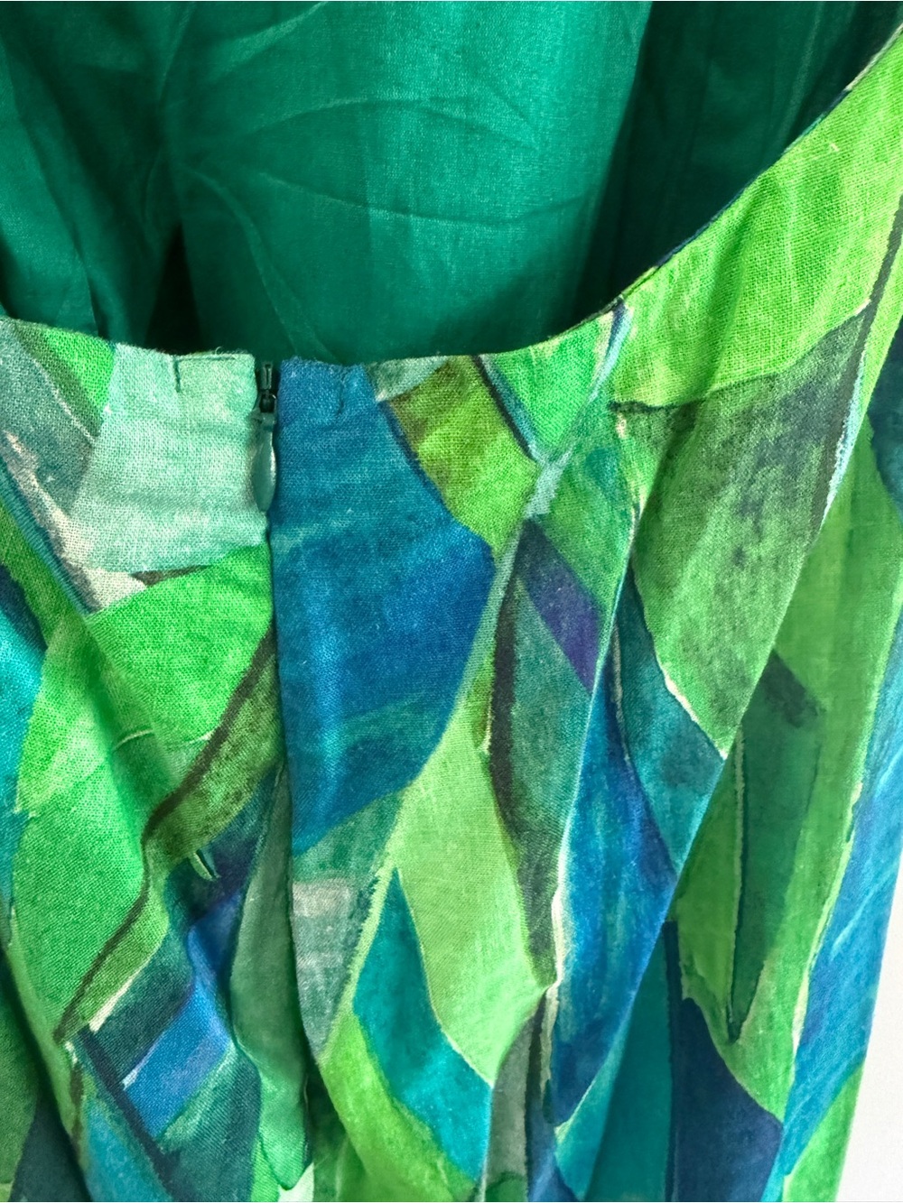Vix Mira Midi Dress in Tropical Leaf-Print - Picture 10 of 12